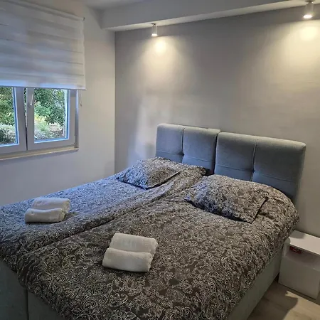 Larissa Apartman Zadar Exterior photo